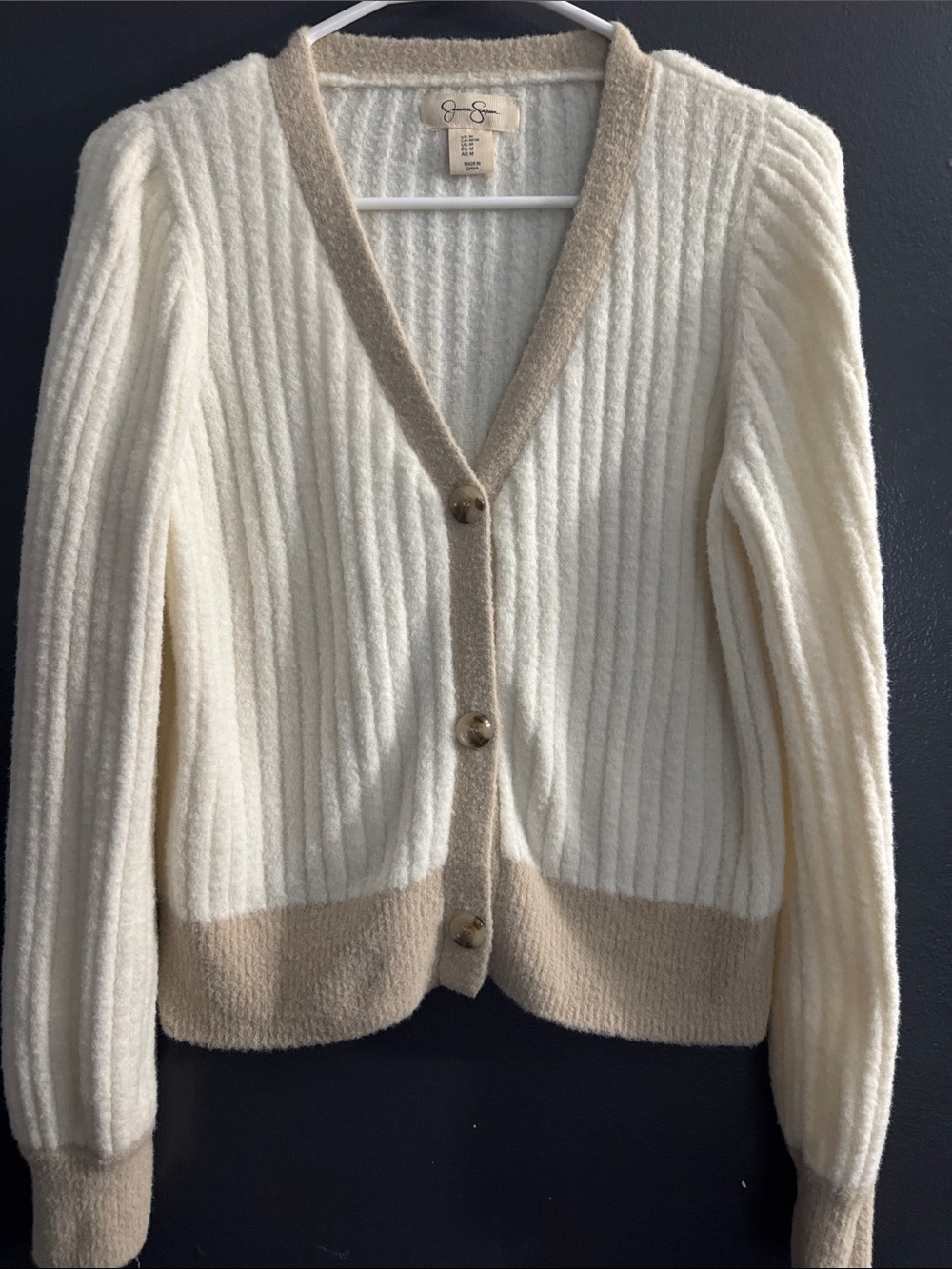 Jessica Simpson Cream Ribbed V-Neck Cardigan with Beige Trim